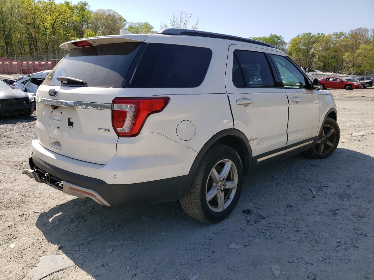 Photo 4 from auction – 2016 FORD EXPLORER X with VIN 1FM5K8DH6GGC10601