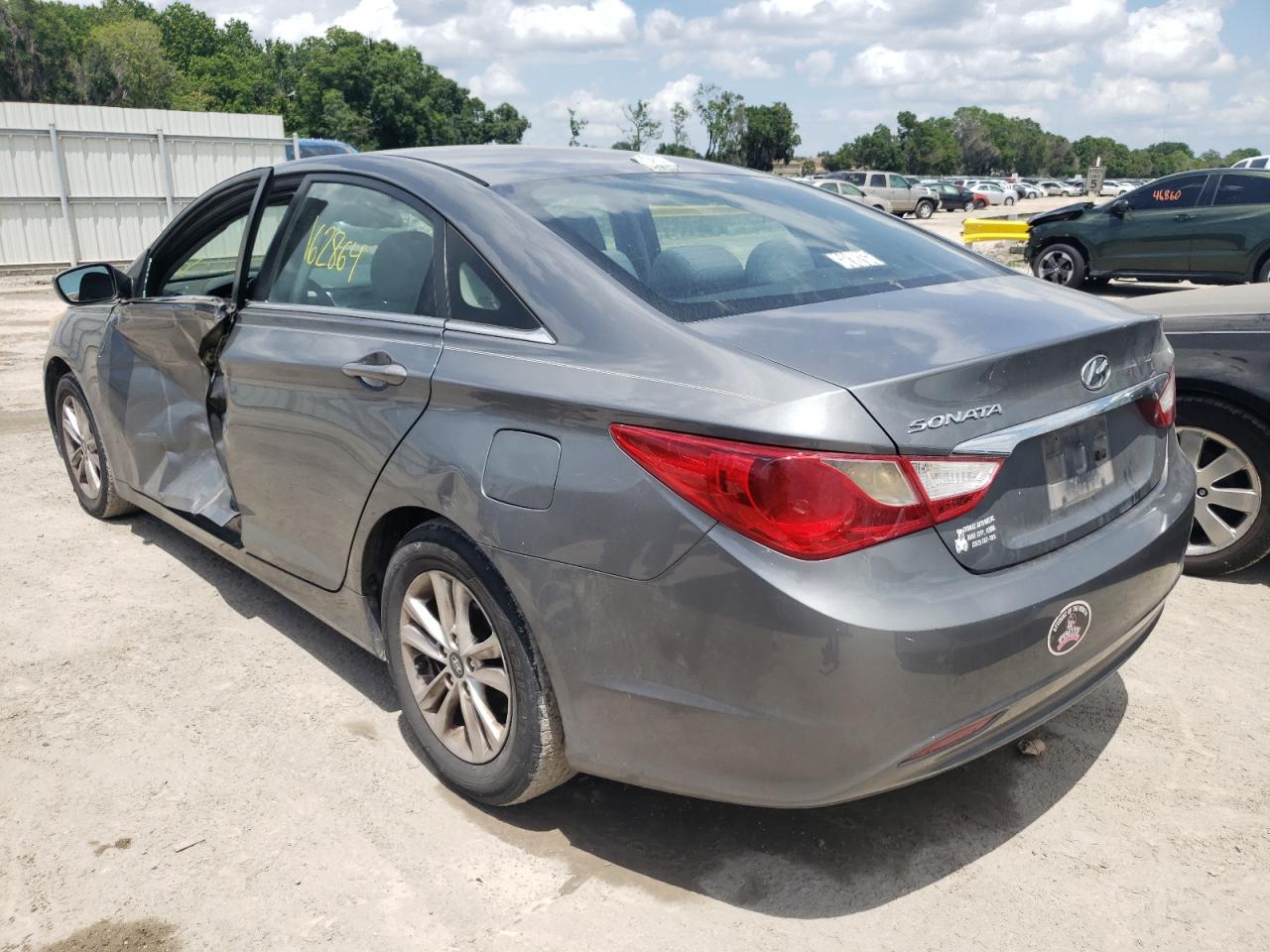 Photo 3 from auction – 2013 HYUNDAI SONATA GLS with VIN 5NPEB4AC7DH764405