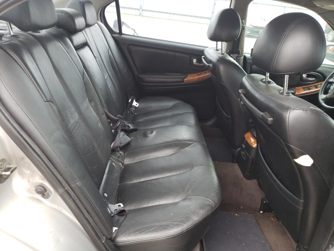 Photo 6 from auction – 2002 INFINITI I35 with VIN JNKDA31A52T022857