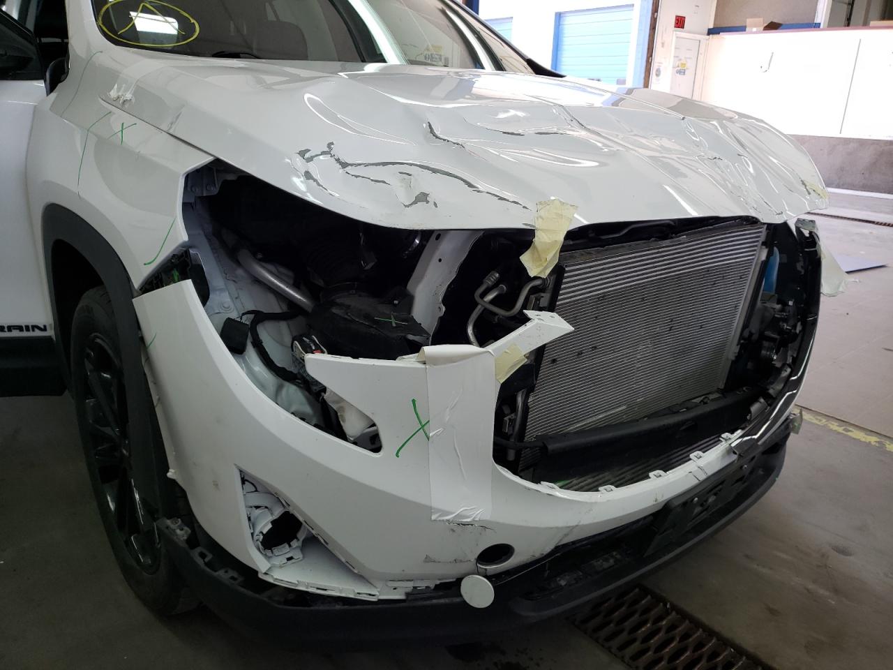 Photo 9 from auction – 2020 GMC TERRAIN SL with VIN 3GKALVEV0LL337910