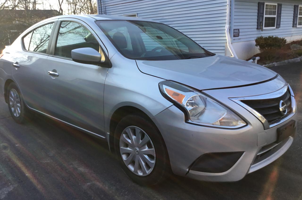 NISSAN VERSA S 2015 with VIN 3N1CN7AP2FL932900 - Photo from auction