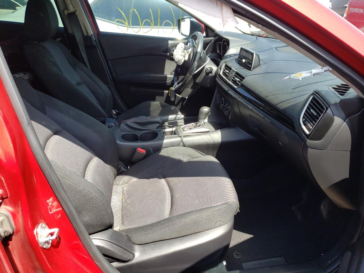 Photo 5 from auction – 2014 MAZDA 3 TOURING with VIN JM1BM1V77E1115799
