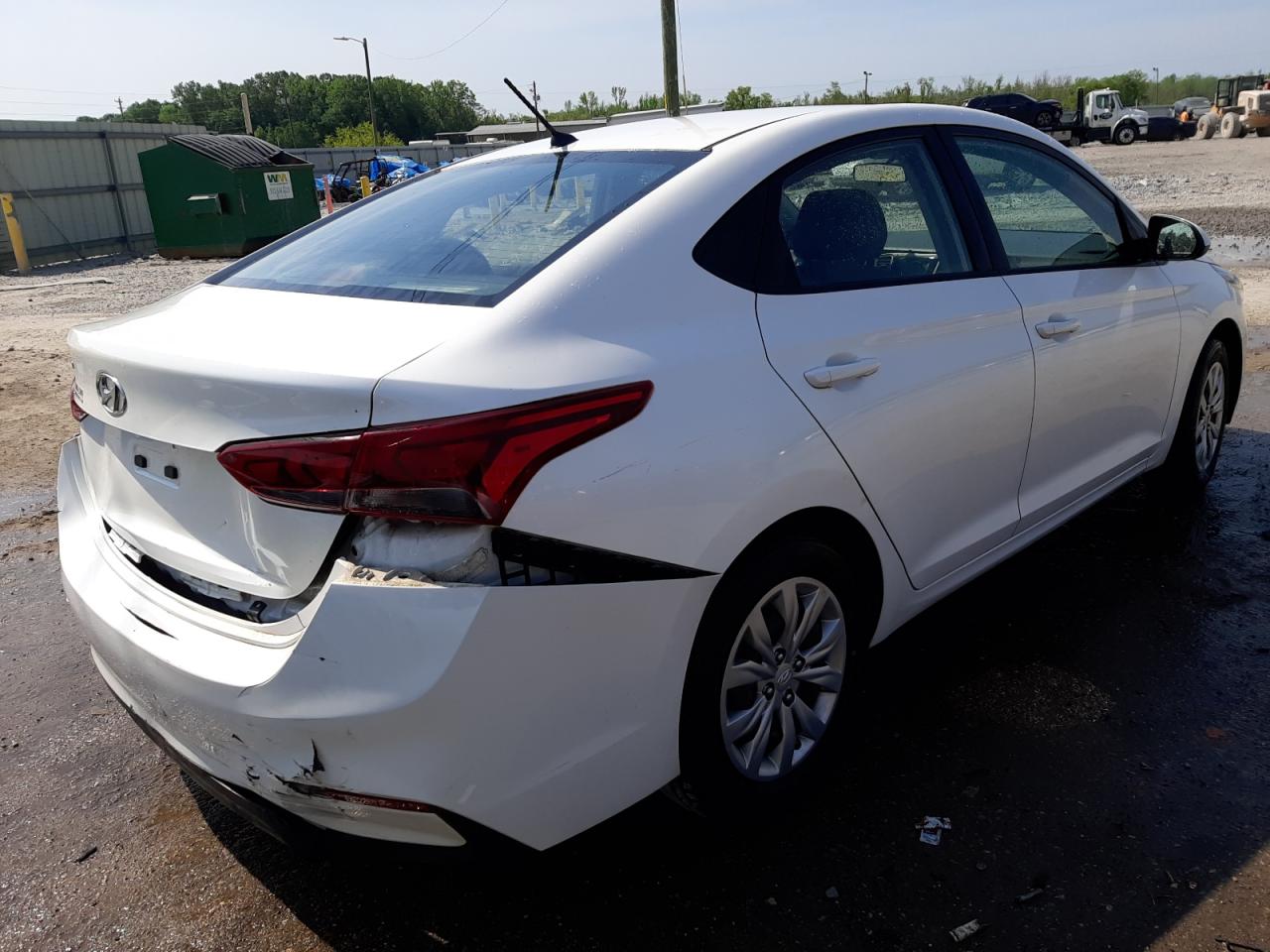 Photo 4 from auction – 2019 HYUNDAI ACCENT SE with VIN 3KPC24A32KE047337