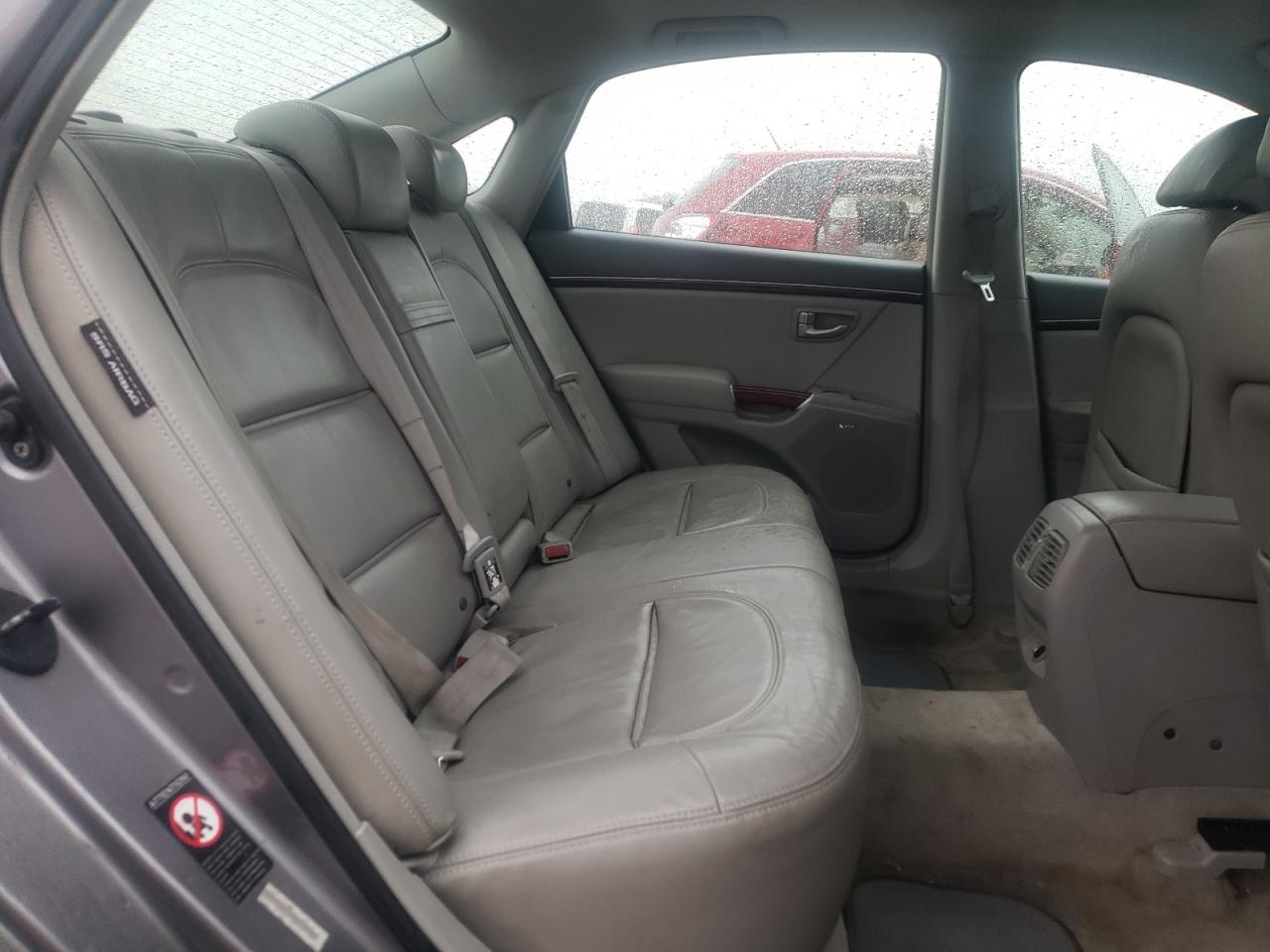 Photo 6 from auction – 2008 HYUNDAI AZERA SE with VIN KMHFC46F08A255690