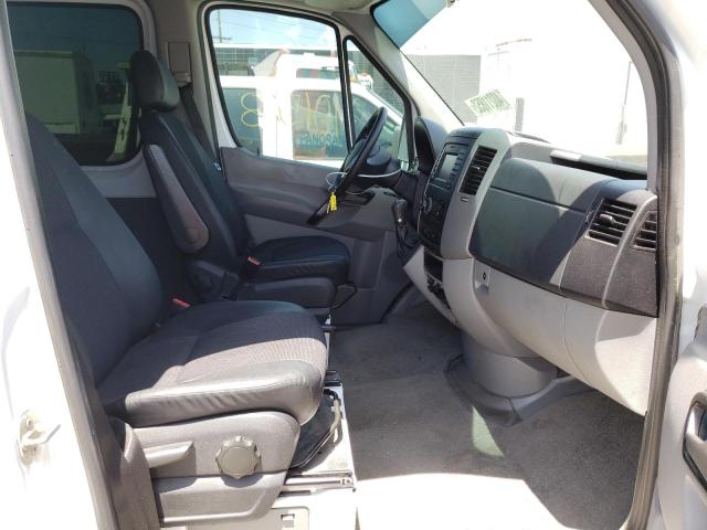Photo 5 from auction – 2014 MERCEDES-BENZ SPRINTER 2 with VIN WD4PE7DC6E5890520