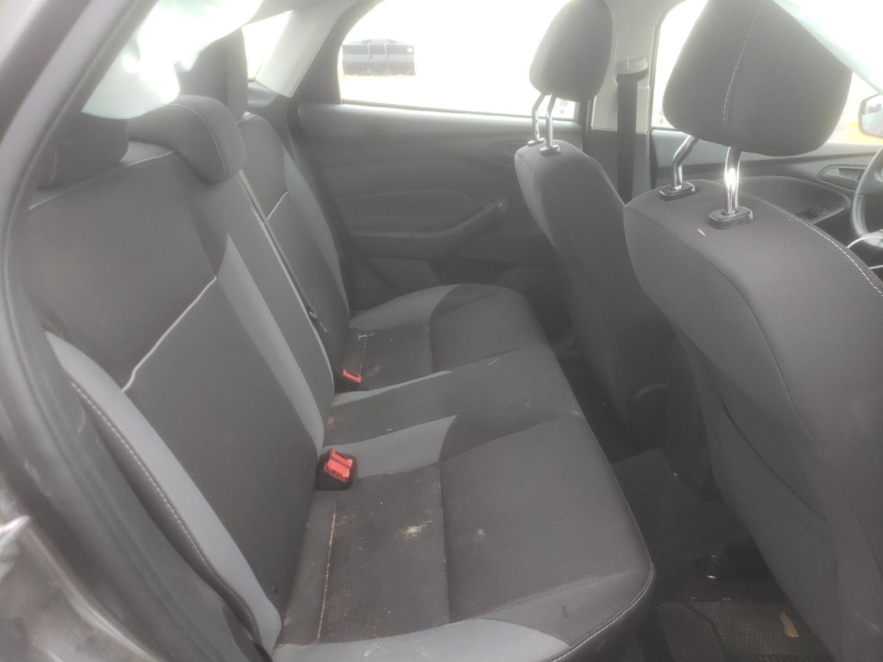 Photo 6 from auction – 2012 FORD FOCUS SE with VIN 1FAHP3F29CL324260