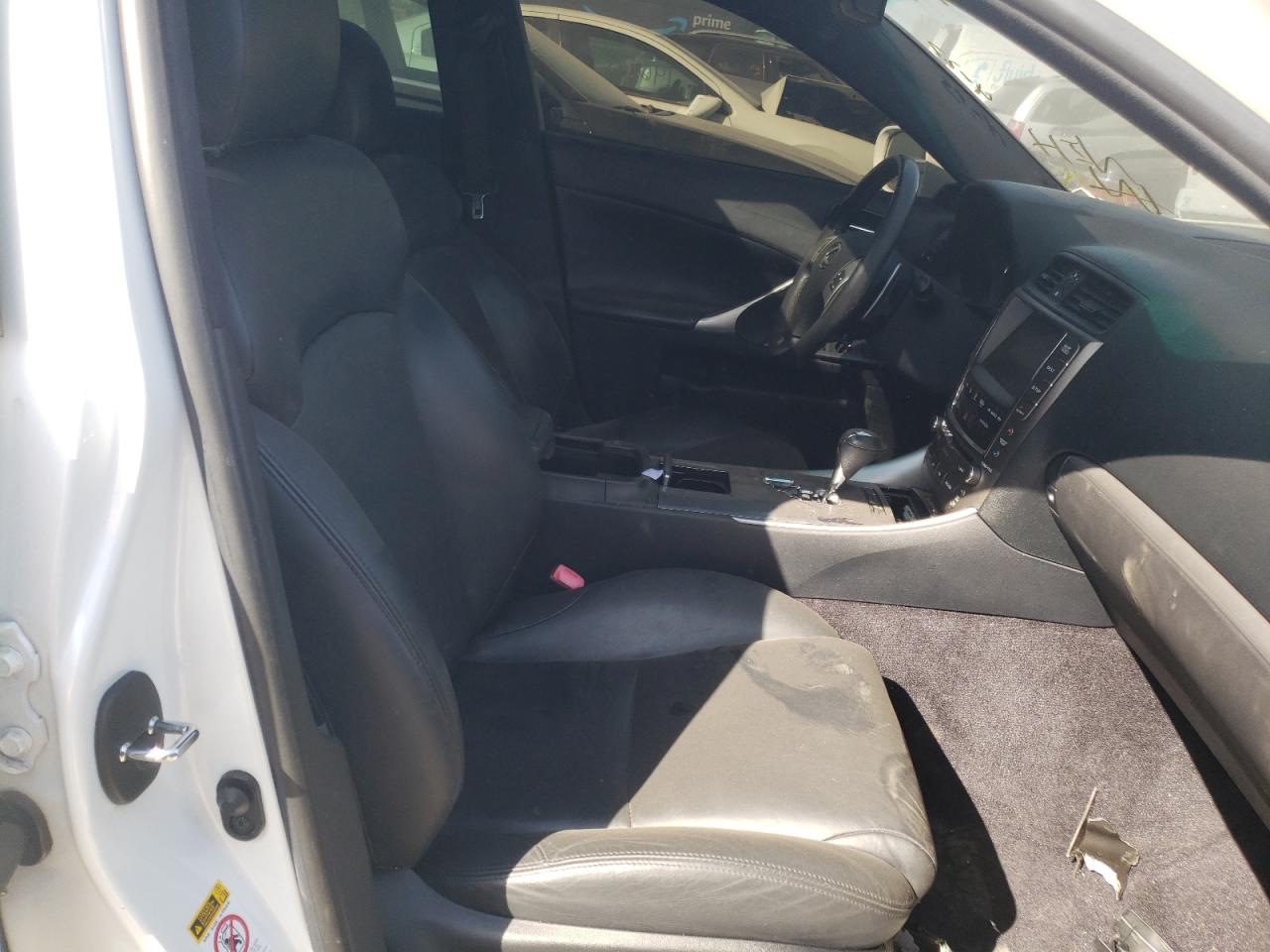 Photo 5 from auction – 2012 LEXUS IS 350 with VIN JTHBE5C23C5030605