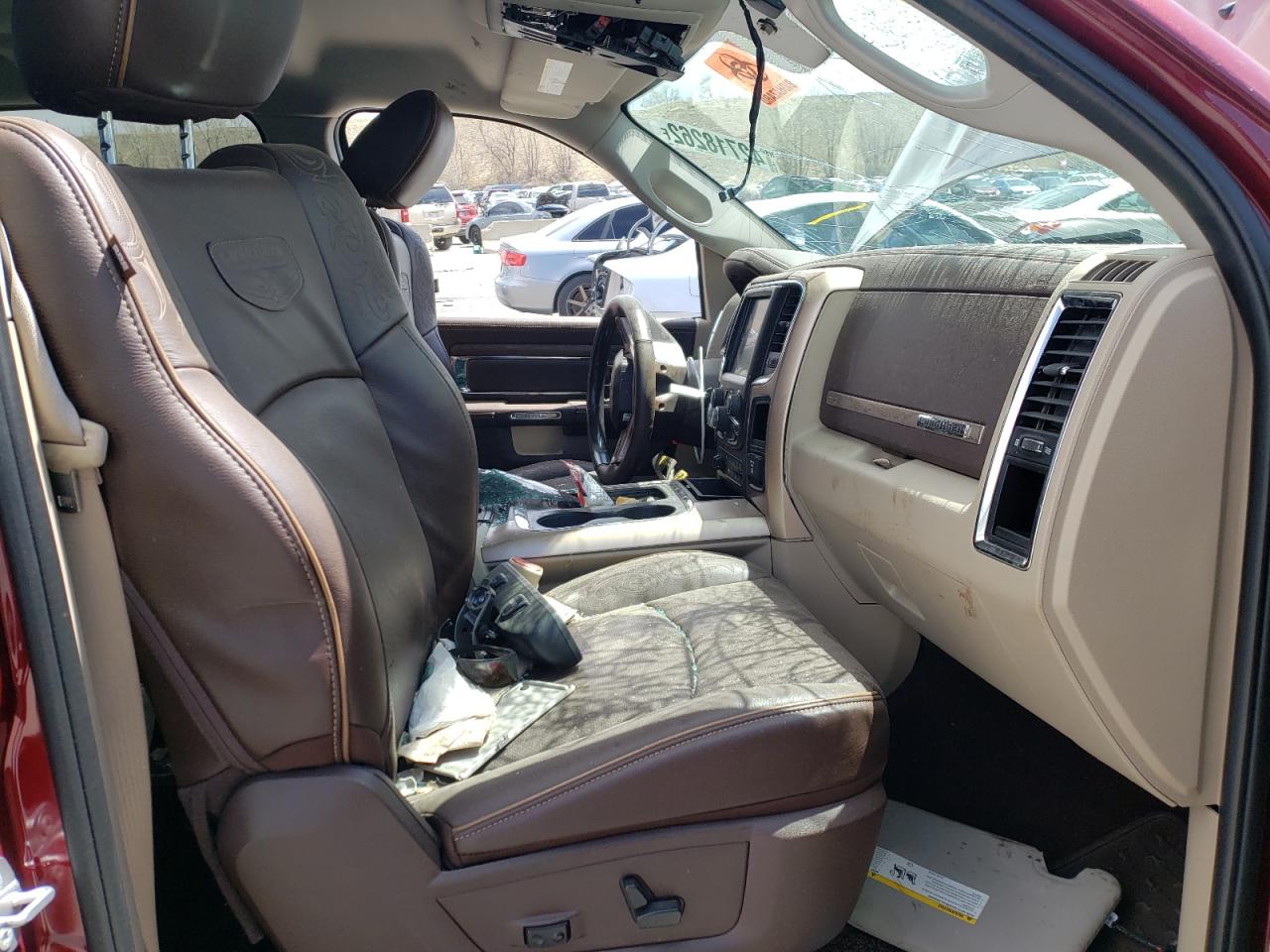 Photo 5 from auction – 2016 RAM 1500 LONGH with VIN 1C6RR7PT4GS335869
