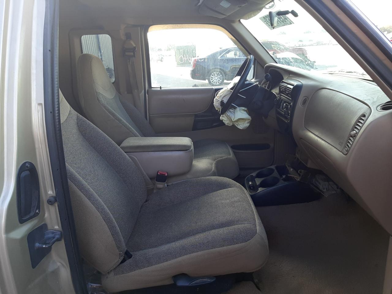 Photo 5 from auction – 2000 FORD RANGER SUP with VIN 1FTZR15V8YPB51985