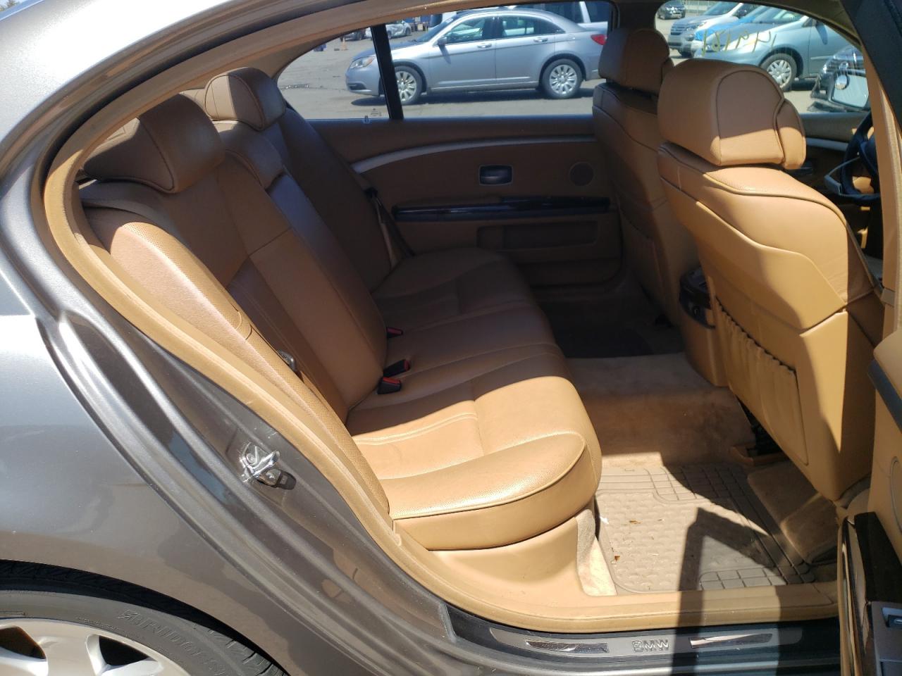 Photo 6 from auction – 2006 BMW 750 LI with VIN WBAHN83556DT39670