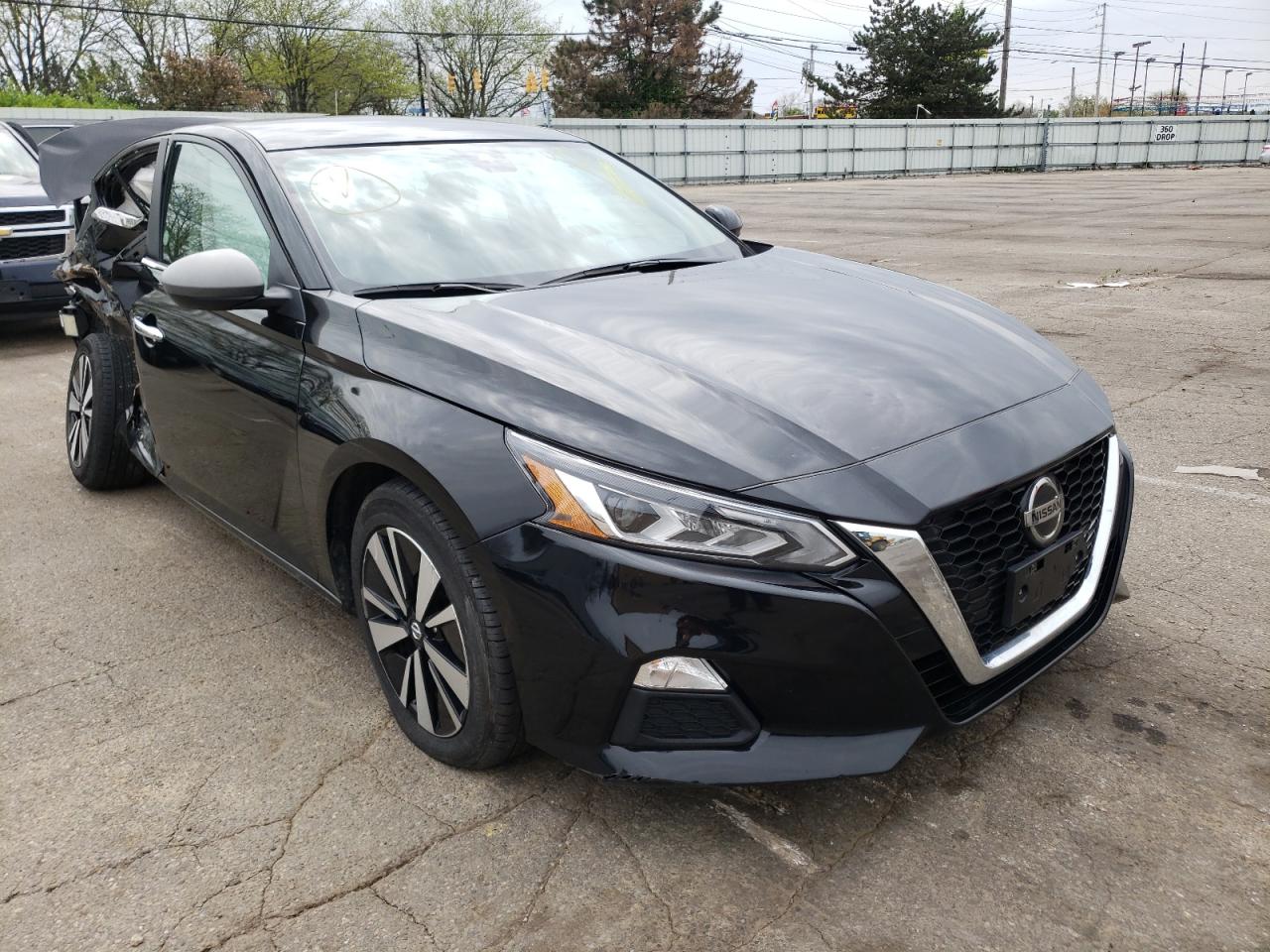NISSAN ALTIMA SV 2021 with VIN 1N4BL4DV2MN338978 - Photo from auction