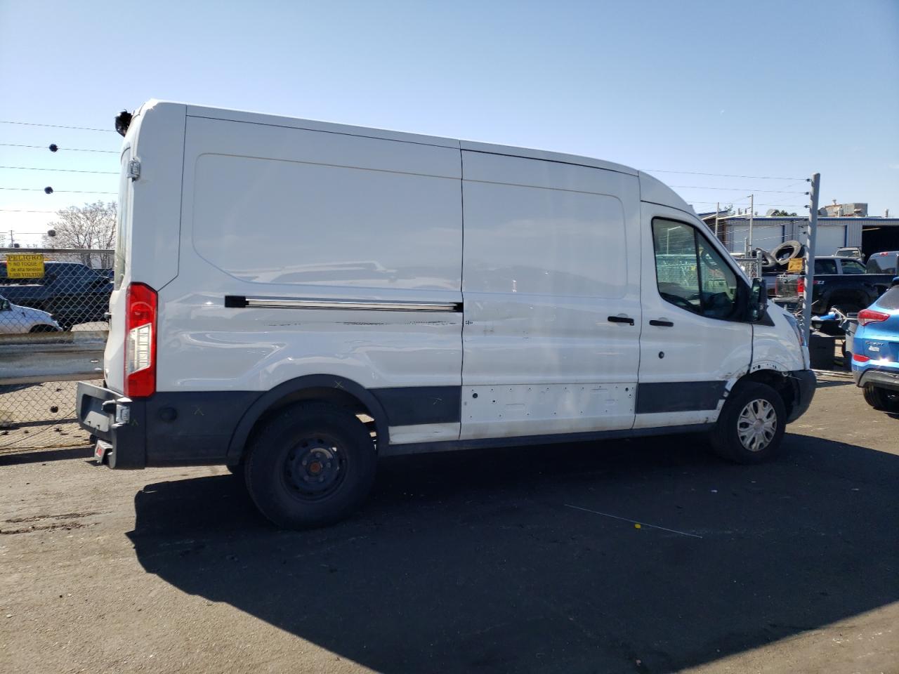 Foto 9 de la subasta – 2019 FORD TRANSIT T- con VIN 1FTYR2CM6KKA87428