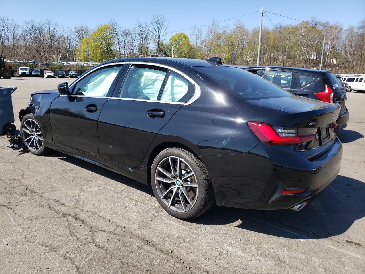 Photo 16 from auction – 2021 BMW 330XI with VIN 3MW5R7J09M8C06784