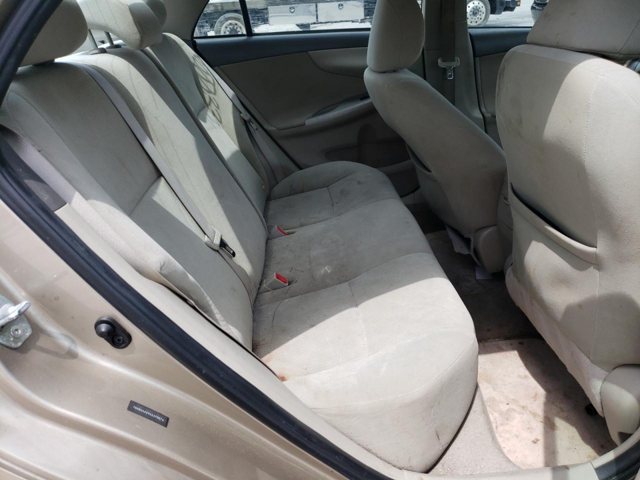 Photo 6 from auction – 2010 TOYOTA CORROLLA with VIN 1NXBU4EE9AZ279074