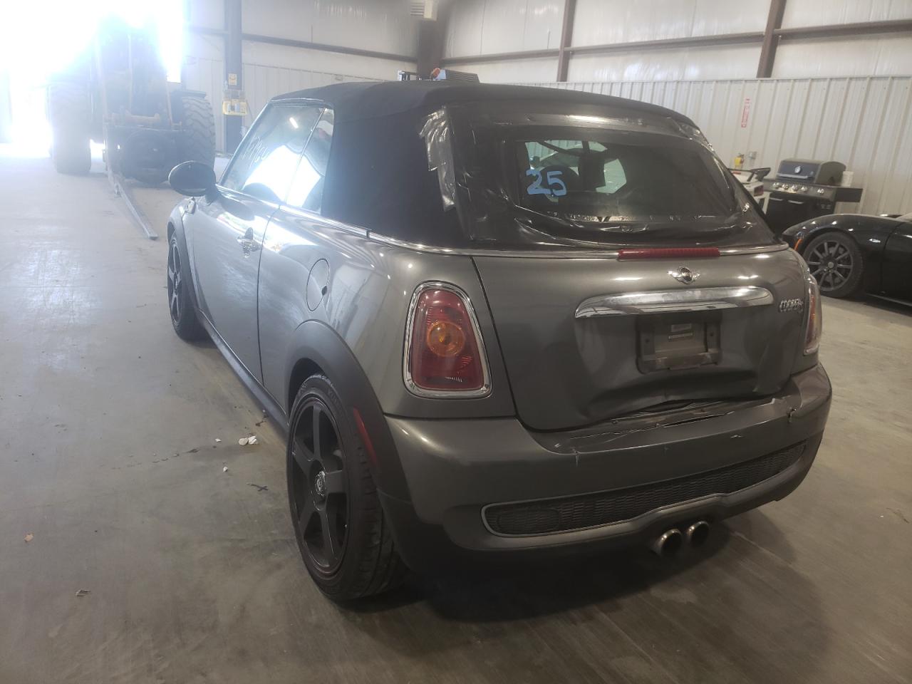 Photo 3 from auction – 2010 MINI COOPER S with VIN WMWMS3C55ATZ85560