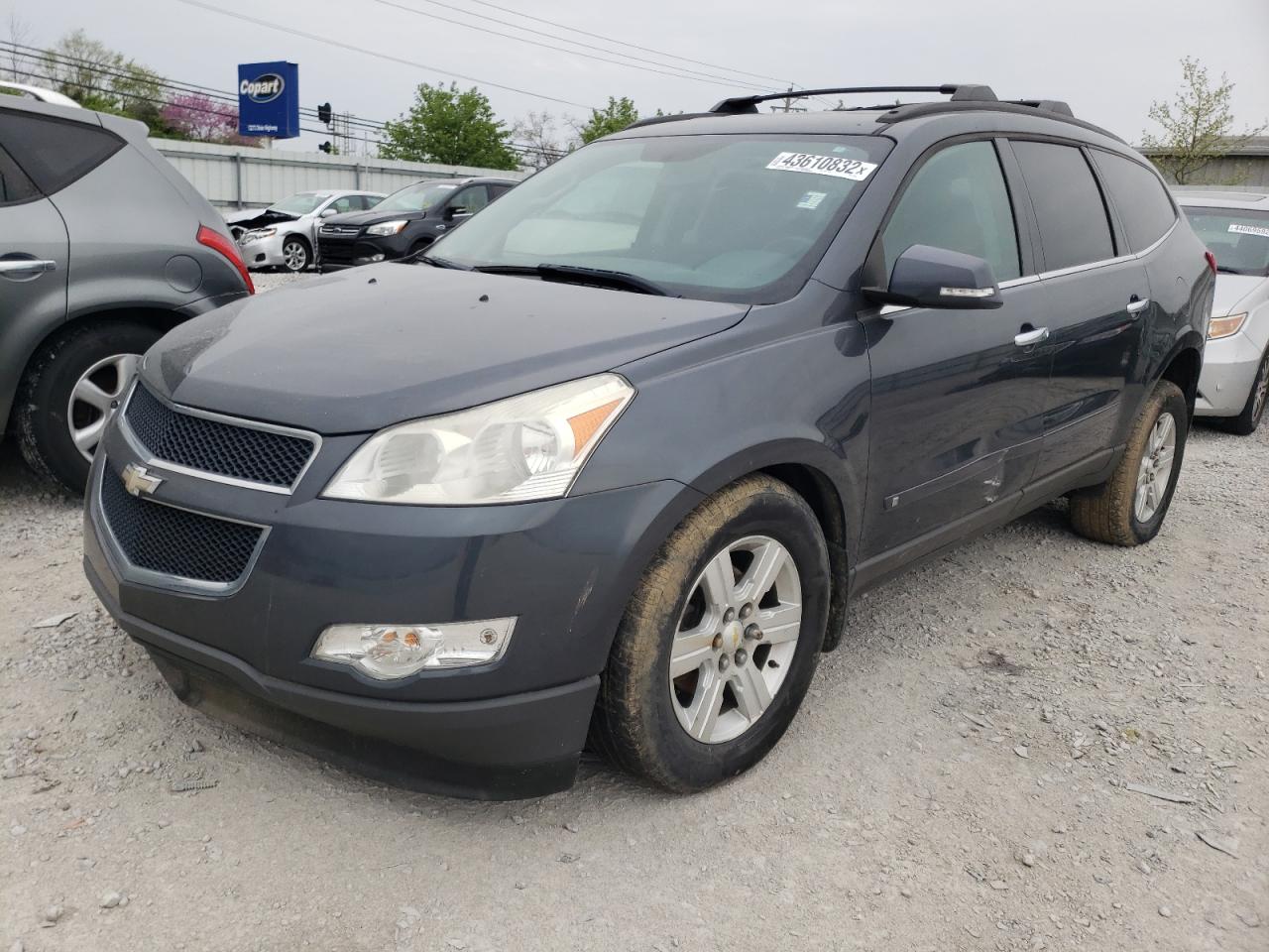 Photo 2 from auction – 2010 CHEVROLET TRAVERSE L with VIN 1GNLVFED9AS133754
