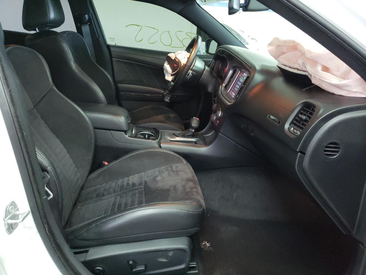 Photo 5 from auction – 2019 DODGE CHARGER R/ with VIN 2C3CDXCT0KH523490