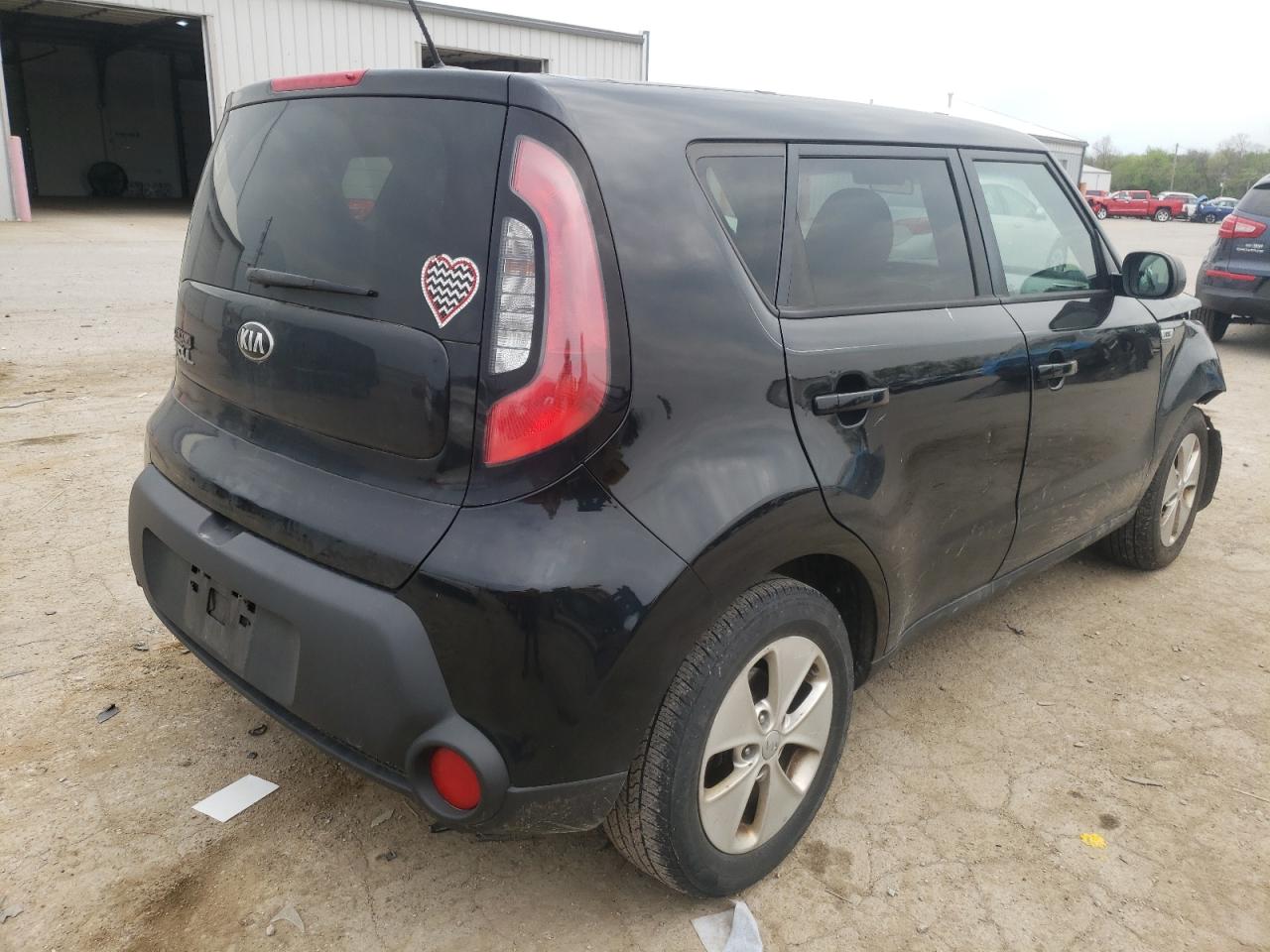 Photo 4 from auction – 2015 KIA SOUL with VIN KNDJN2A22F7801482