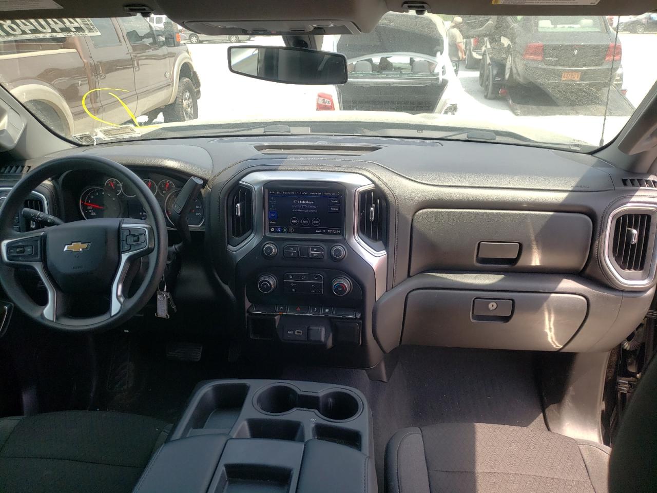 Photo 9 from auction – 2020 CHEVROLET SILVERADO with VIN 1GCRYDED9LZ221356