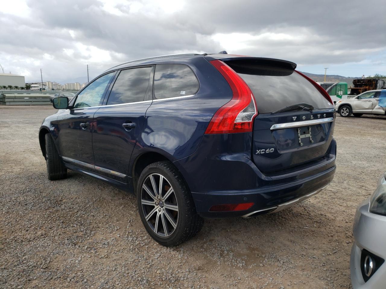 Photo 3 from auction – 2015 VOLVO XC60 T5 PR with VIN YV440MDKXF2720372