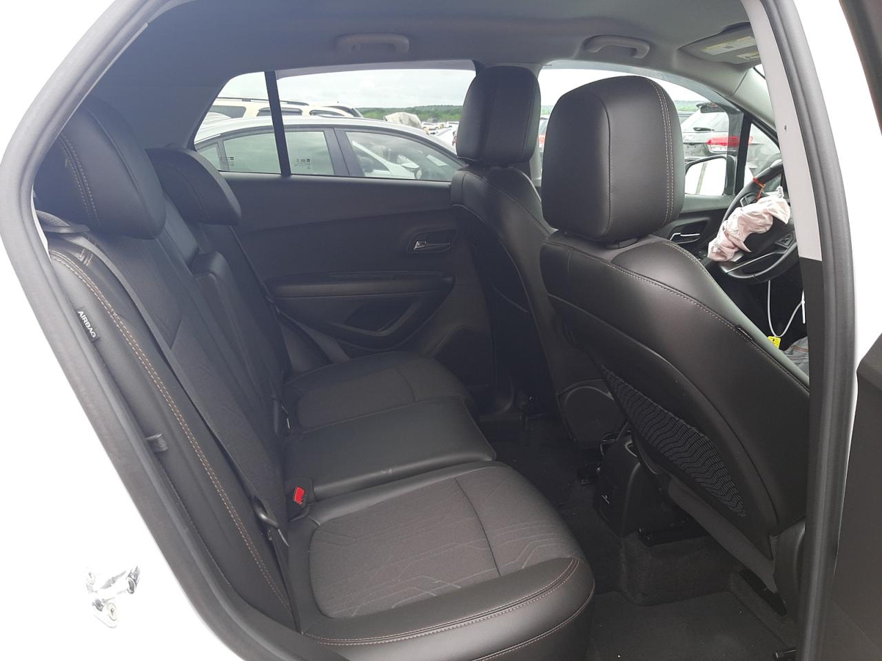 Photo 6 from auction – 2019 CHEVROLET TRAX 1LT with VIN KL7CJLSB0KB935002