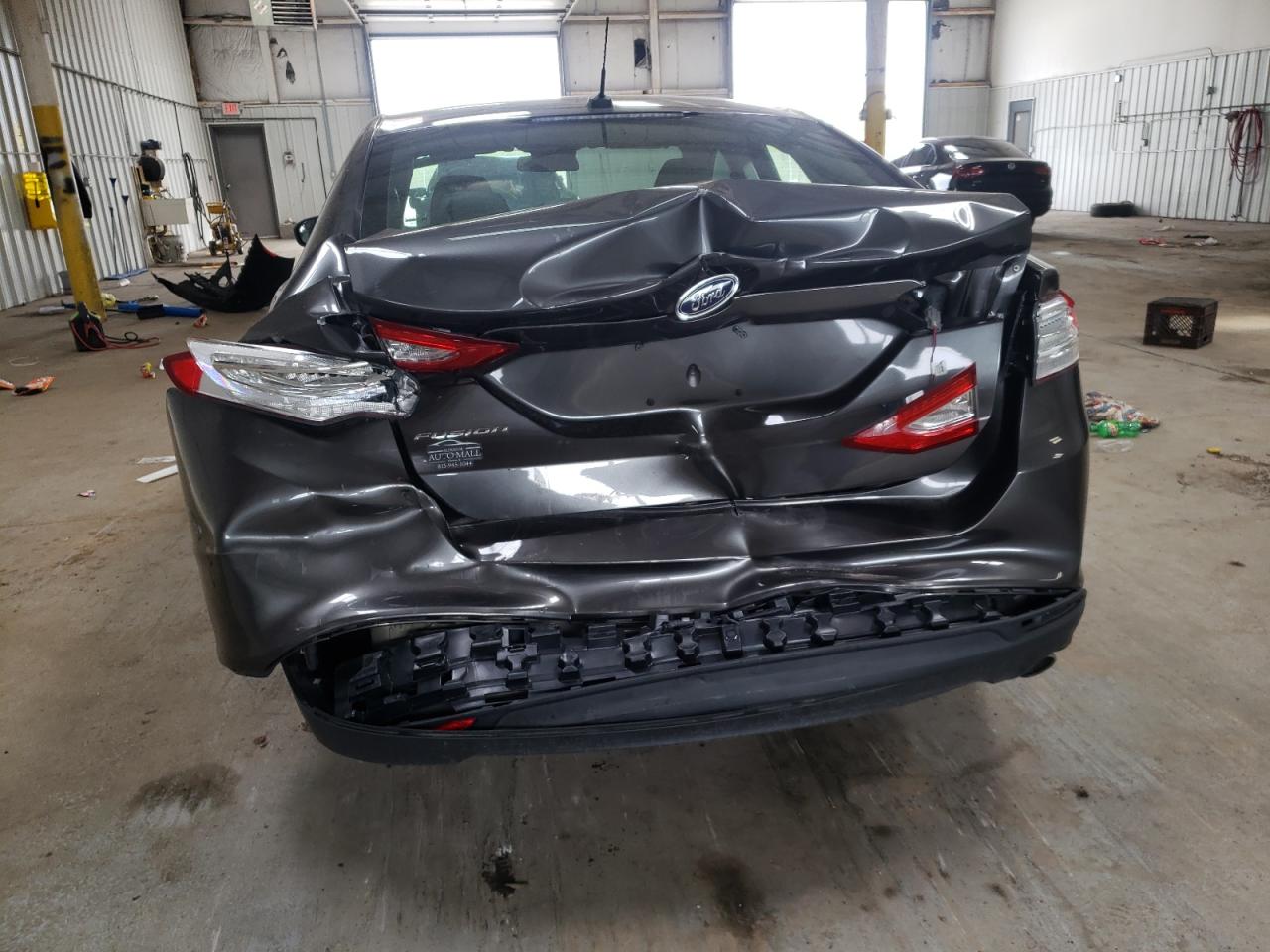 Photo 9 from auction – 2016 FORD FUSION S with VIN 3FA6P0G70GR292581