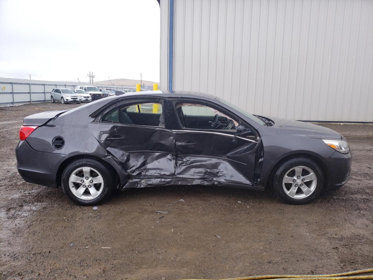 Photo 9 from auction – 2013 CHEVROLET MALIBU LS with VIN 1G11B5SA2DF195015