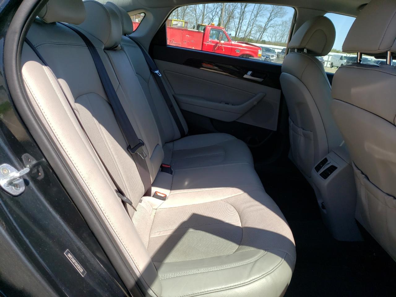 Photo 6 from auction – 2016 HYUNDAI SONATA SPO with VIN 5NPE34AF1GH326328