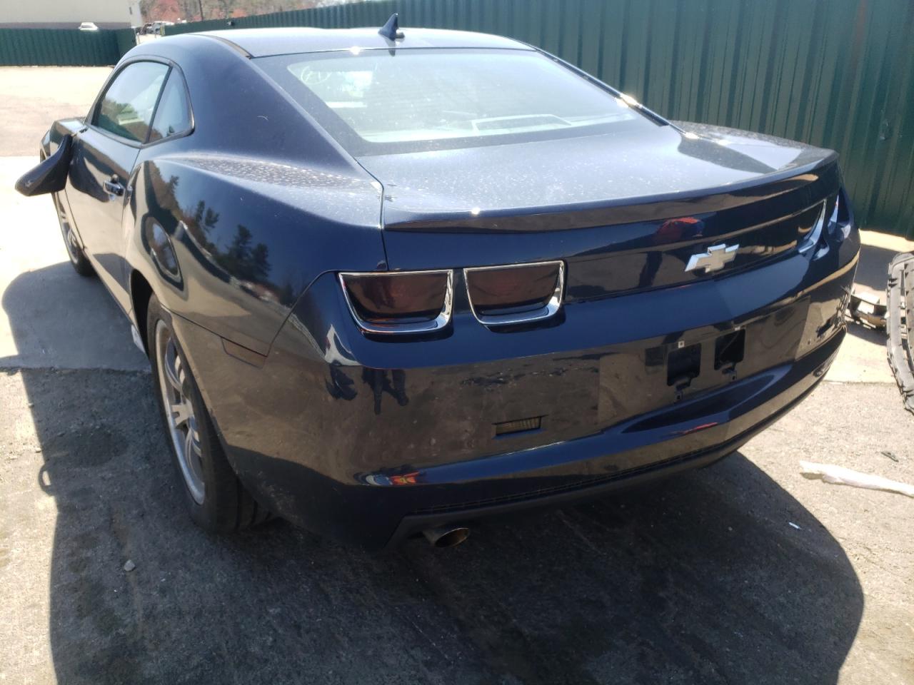 Photo 3 from auction – 2013 CHEVROLET CAMARO LS with VIN 2G1FA1E34D9122297