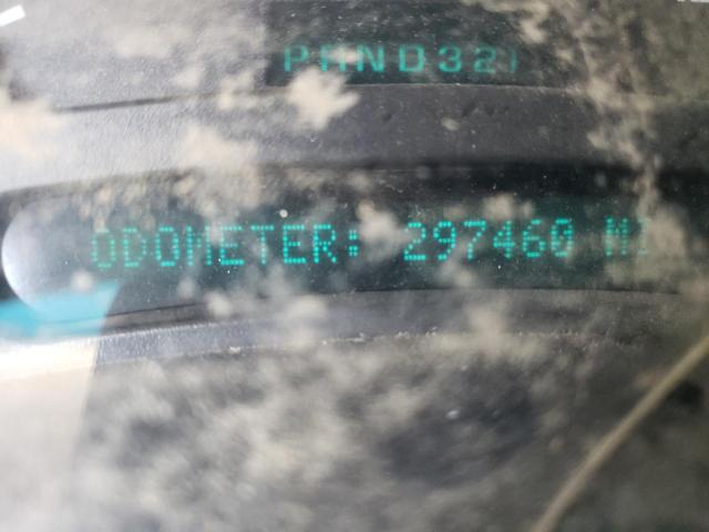 Photo 8 from auction – 2003 CHEVROLET SILVERADO with VIN 1GCHK23U13F171137