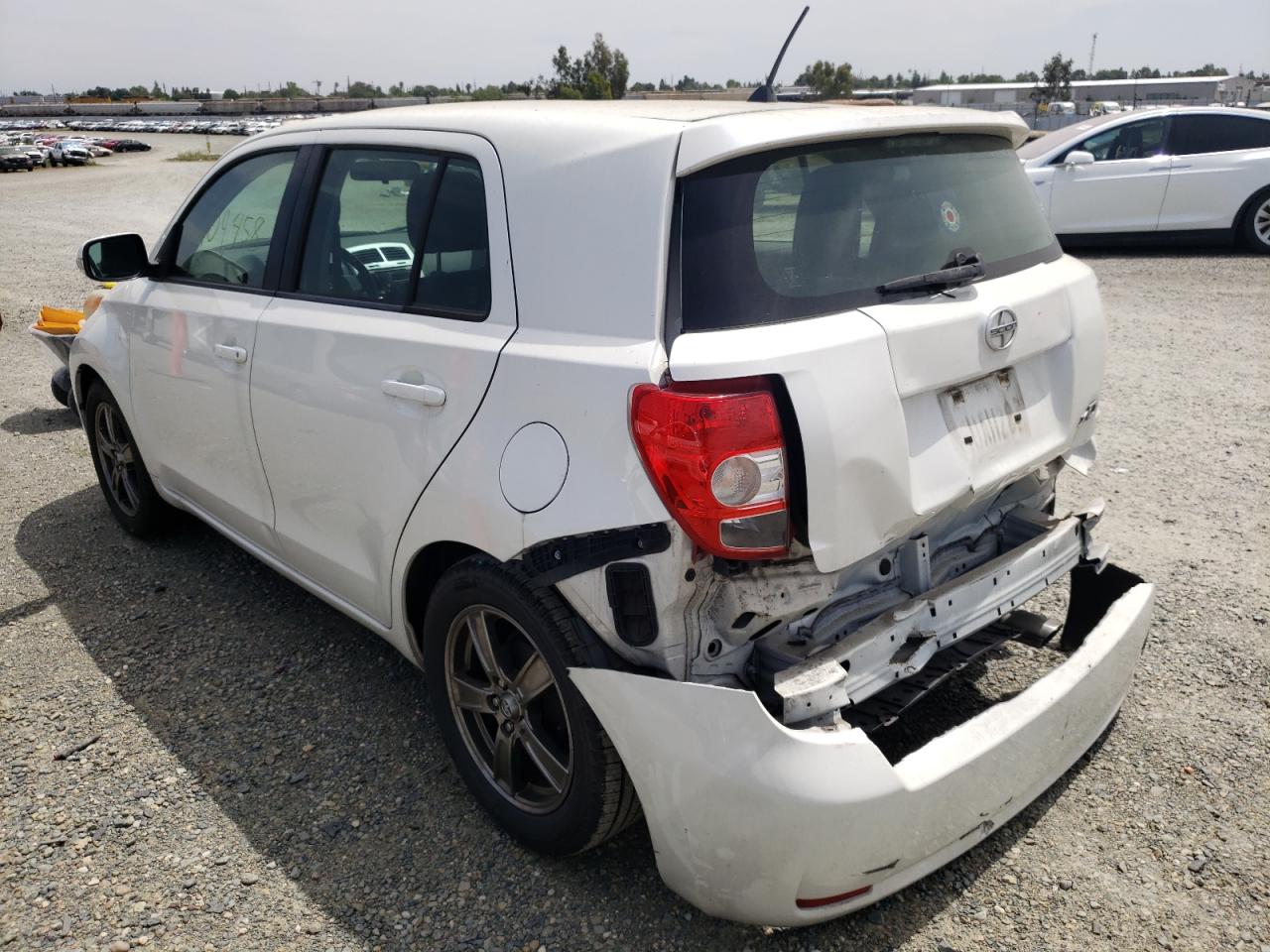 Photo 3 from auction – 2012 TOYOTA SCION XD with VIN JTKKU4B41C1015960