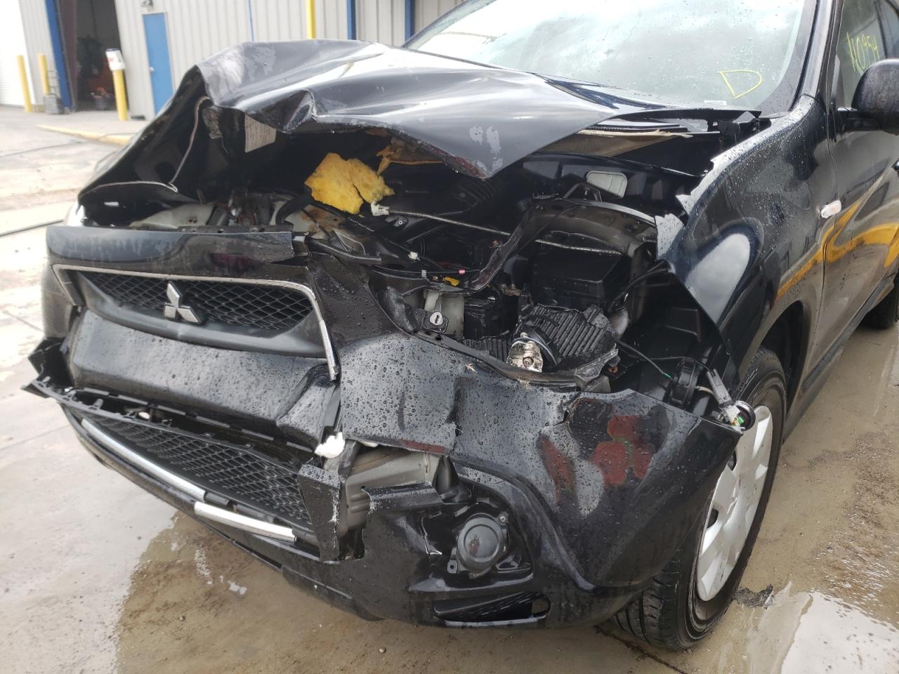 Photo 9 from auction – 2011 MITSUBISHI OUTLANDER with VIN JA4AP3AU5BZ017033