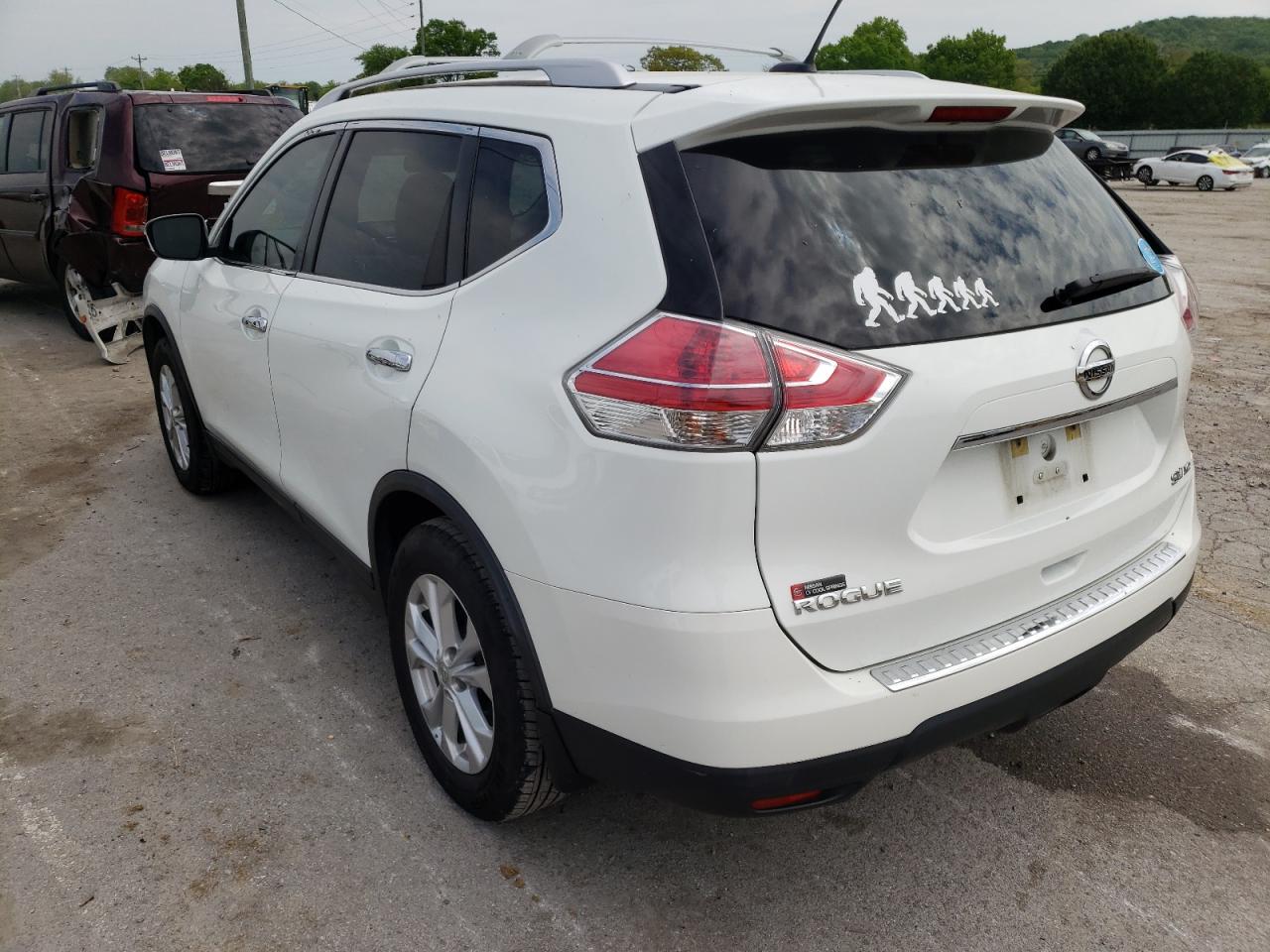 Photo 3 from auction – 2016 NISSAN ROGUE S with VIN KNMAT2MV6GP666097