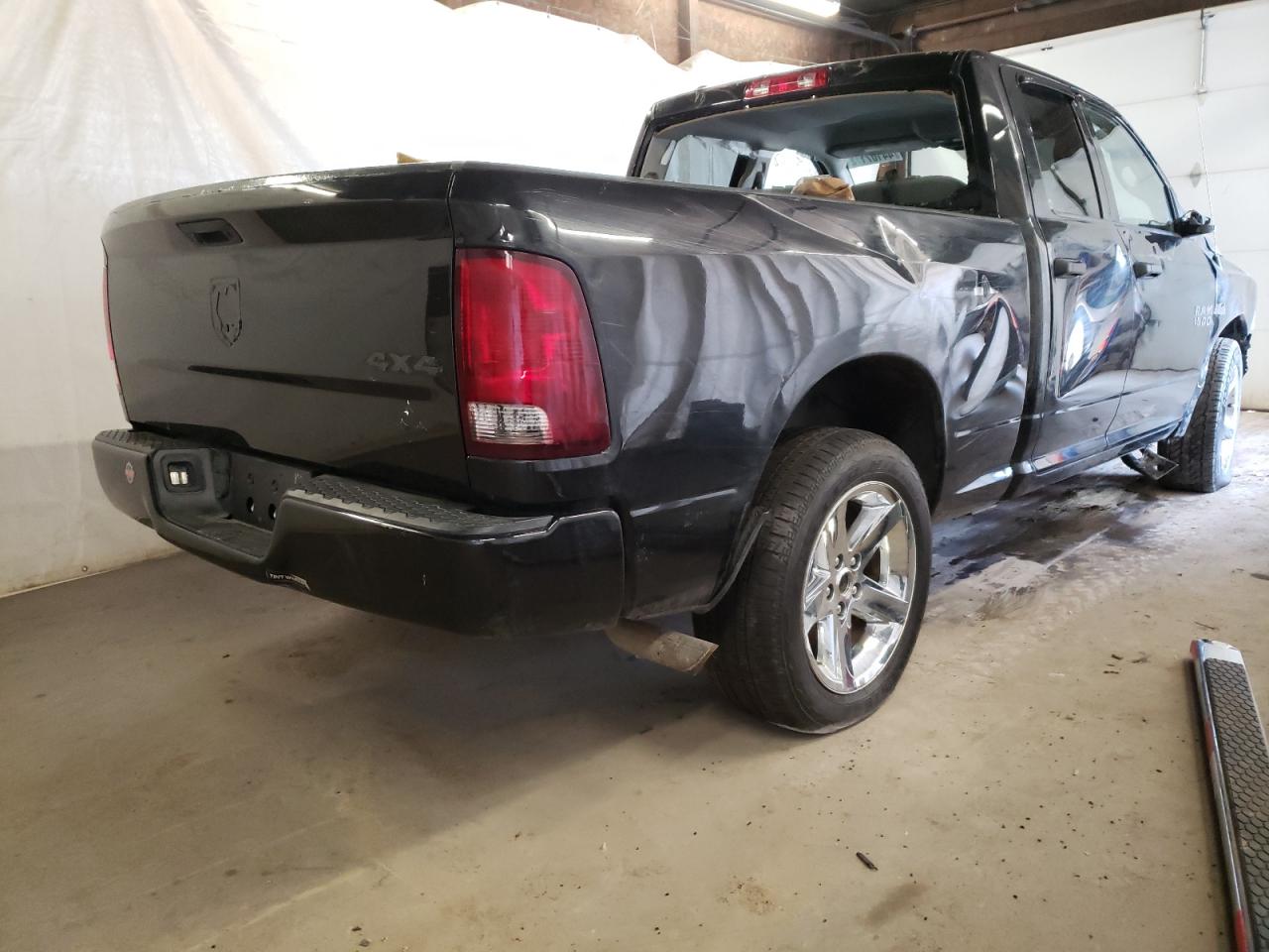 Photo 4 from auction – 2018 RAM 1500 ST with VIN 1C6RR7FT3JS236937