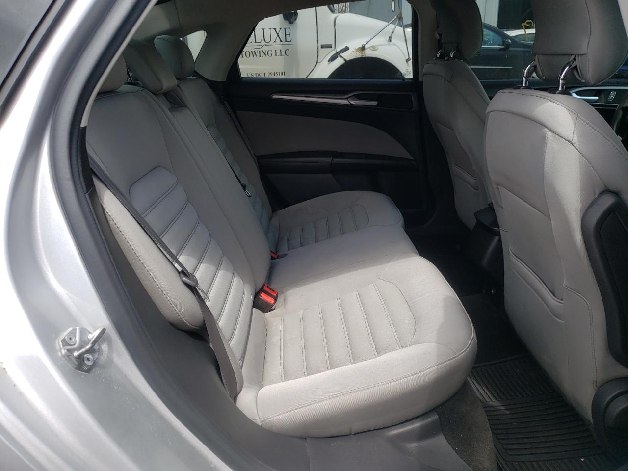 Photo 6 from auction – 2015 FORD FUSION S with VIN 1FA6P0G76F5111839