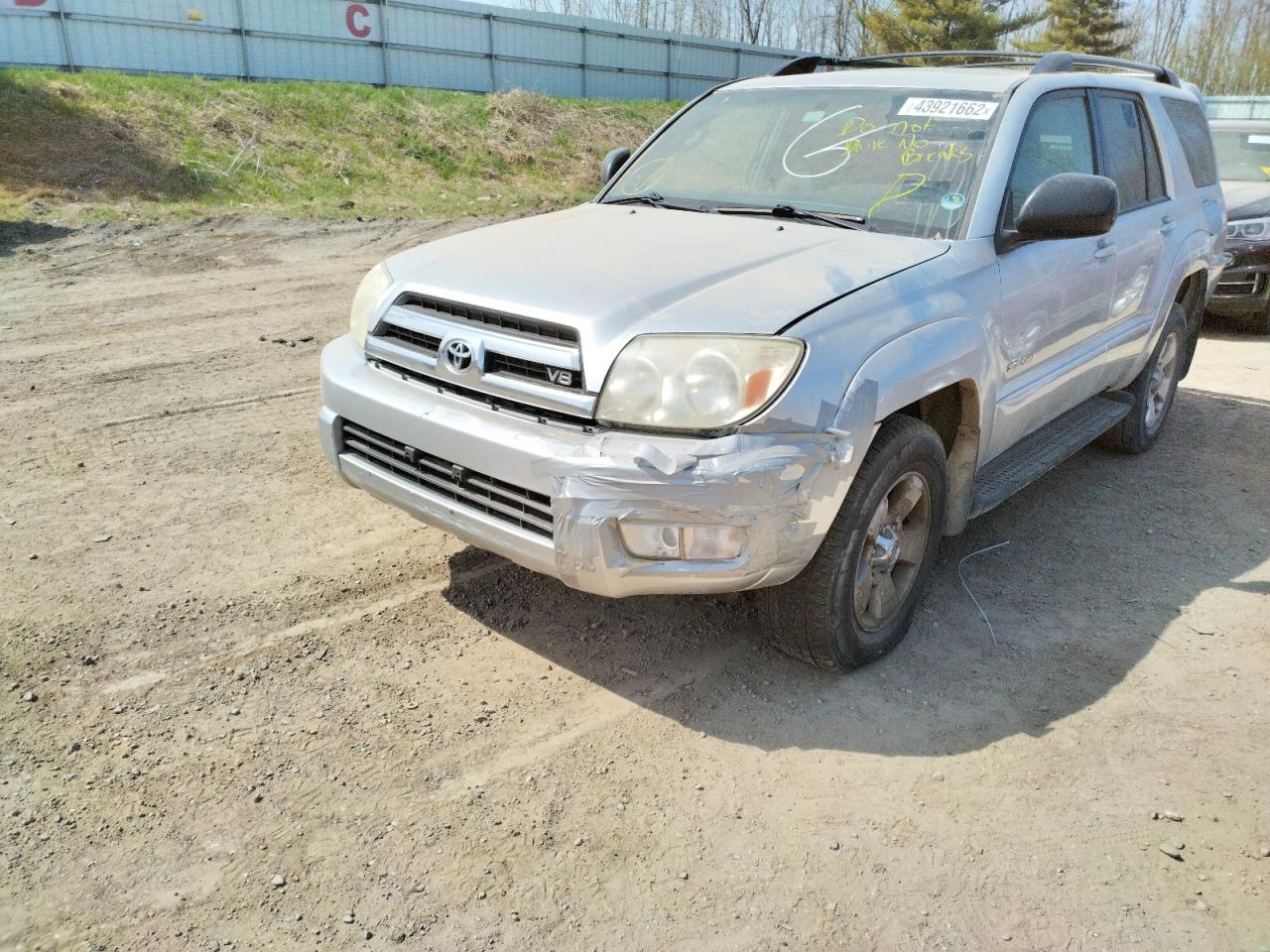 Photo 9 from auction – 2005 TOYOTA 4RUNNER SR with VIN JTEBT14R250045779