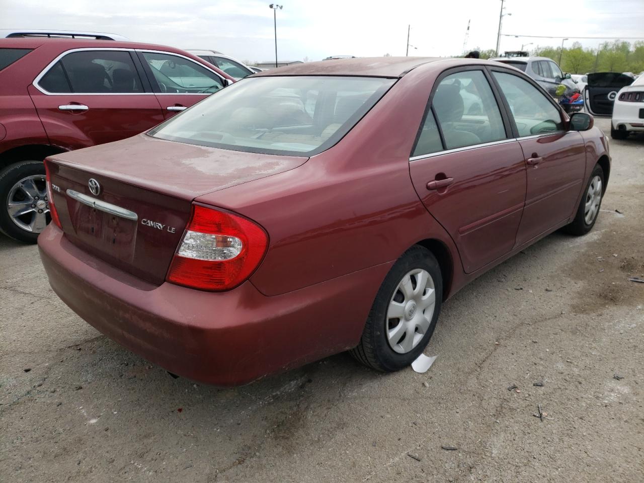 Photo 4 from auction – 2002 TOYOTA CAMRY LE with VIN 4T1BE32K32U014637