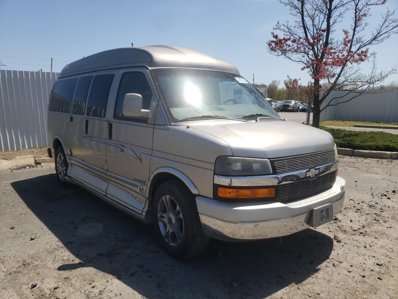 CHEVROLET EXPRESS G1 2003 with VIN 1GBFH15T531150622 - Photo from auction