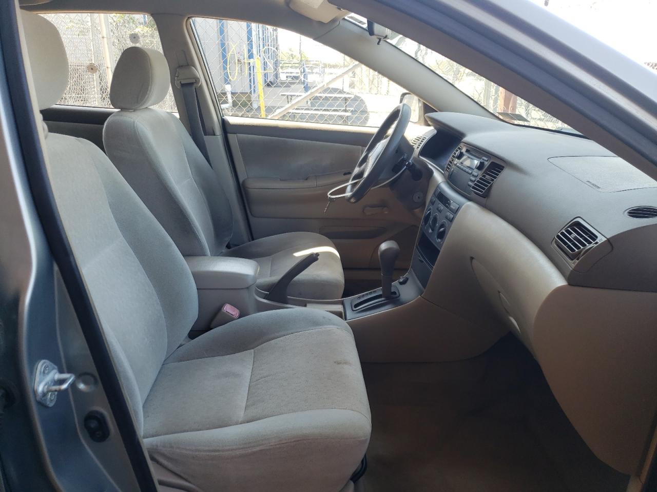 Photo 5 from auction – 2004 TOYOTA COROLLA CE with VIN JTDBR32E442030072