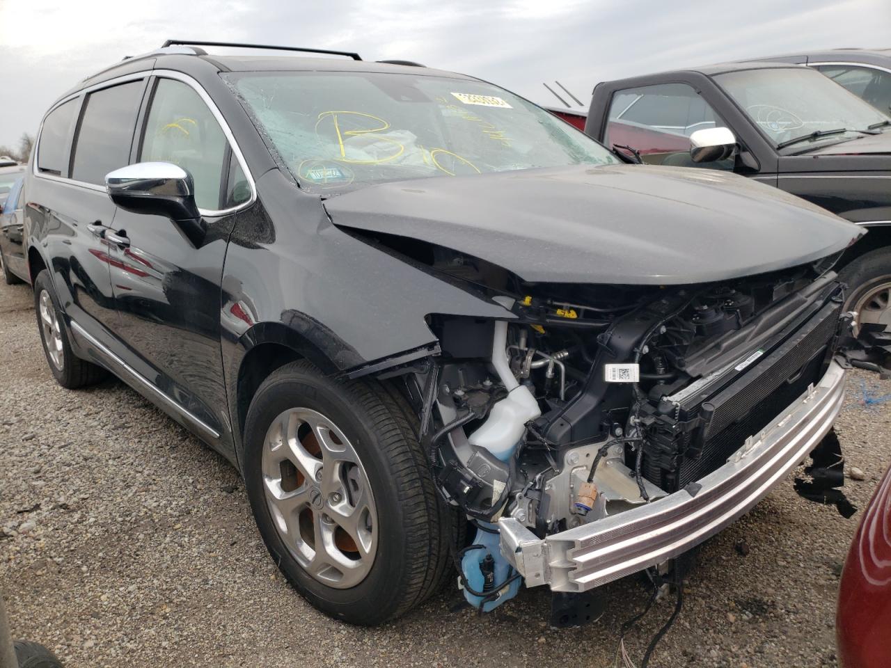CHRYSLER PACIFICA L 2021 with VIN 2C4RC3GG9MR554359 - Photo from auction