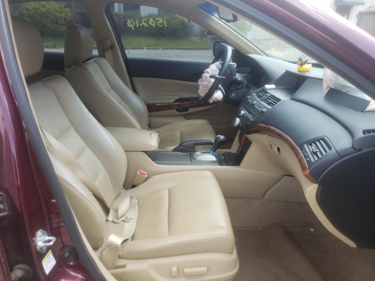 Photo 5 from auction – 2011 HONDA ACCORD EXL with VIN 1HGCP2F83BA103137