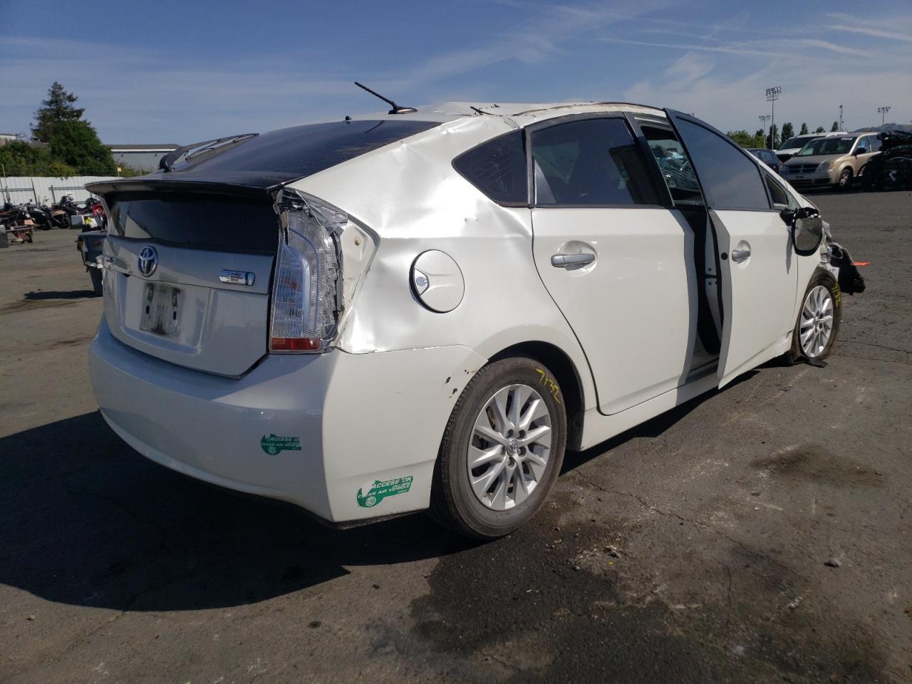 Photo 4 from auction – 2013 TOYOTA PRIUS PLUG with VIN JTDKN3DP9D3043565