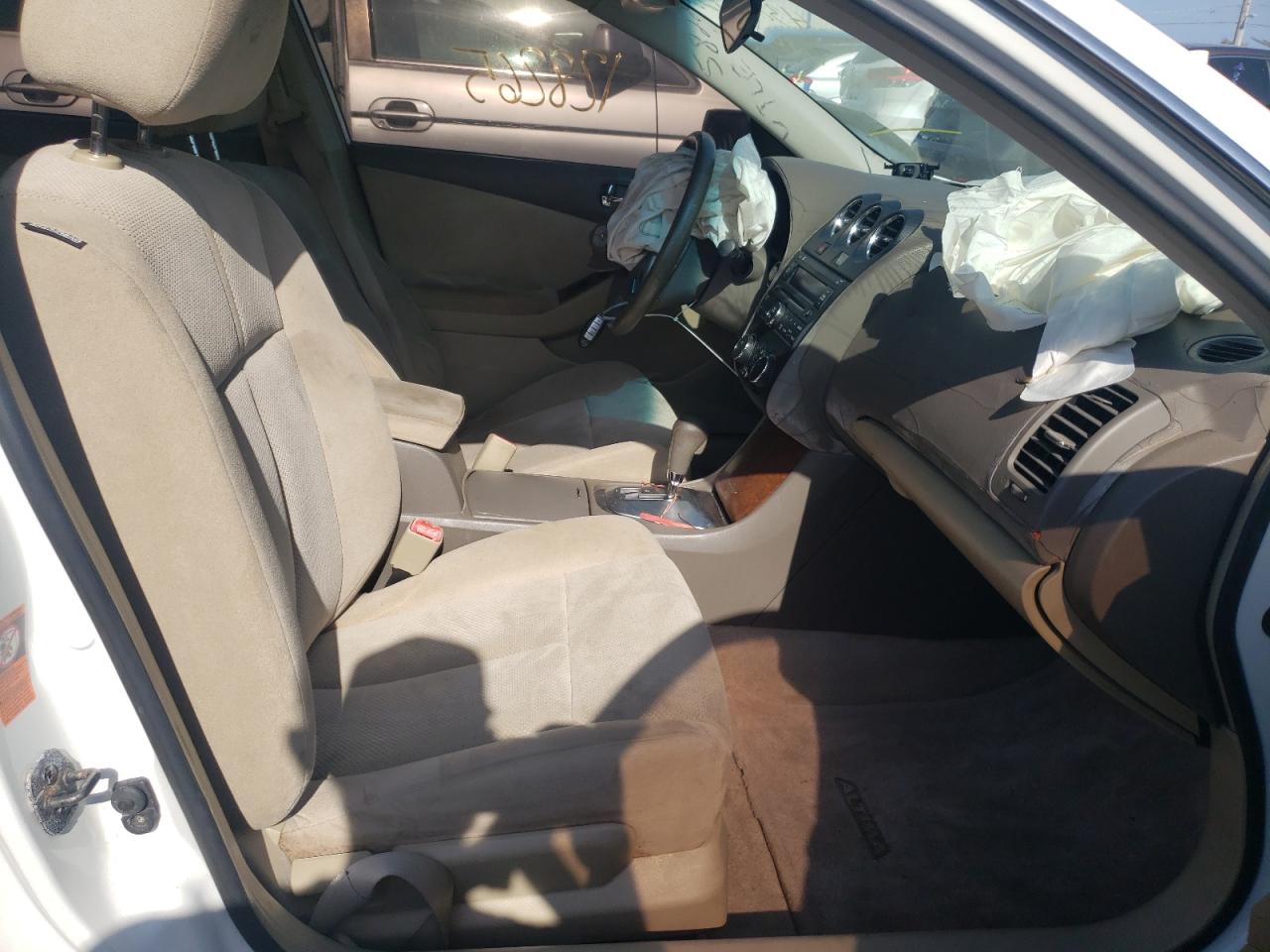 Photo 5 from auction – 2008 NISSAN ALTIMA 2.5 with VIN 1N4AL21E98N445102