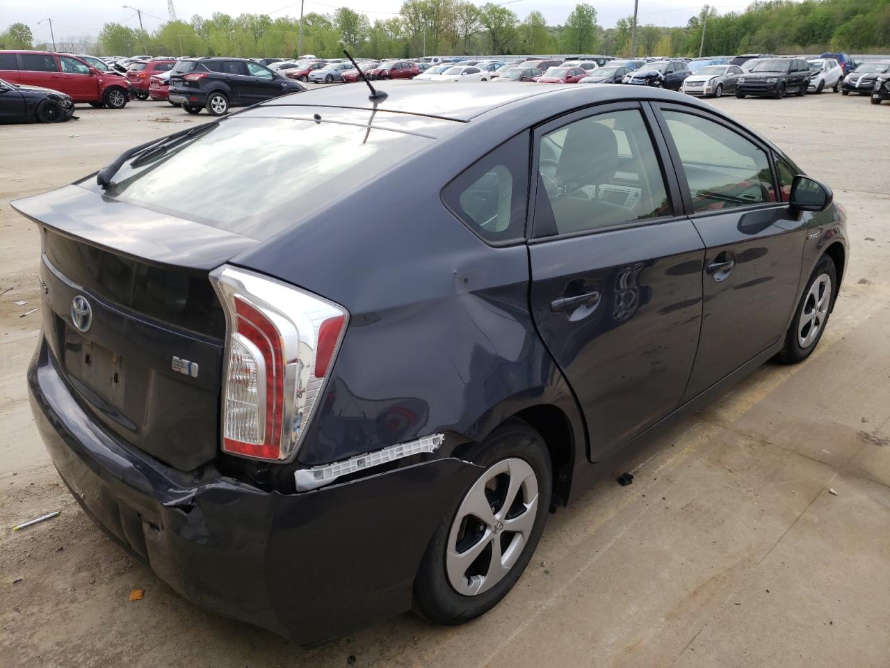 Photo 4 from auction – 2015 TOYOTA PRIUS with VIN JTDKN3DU2F0433143