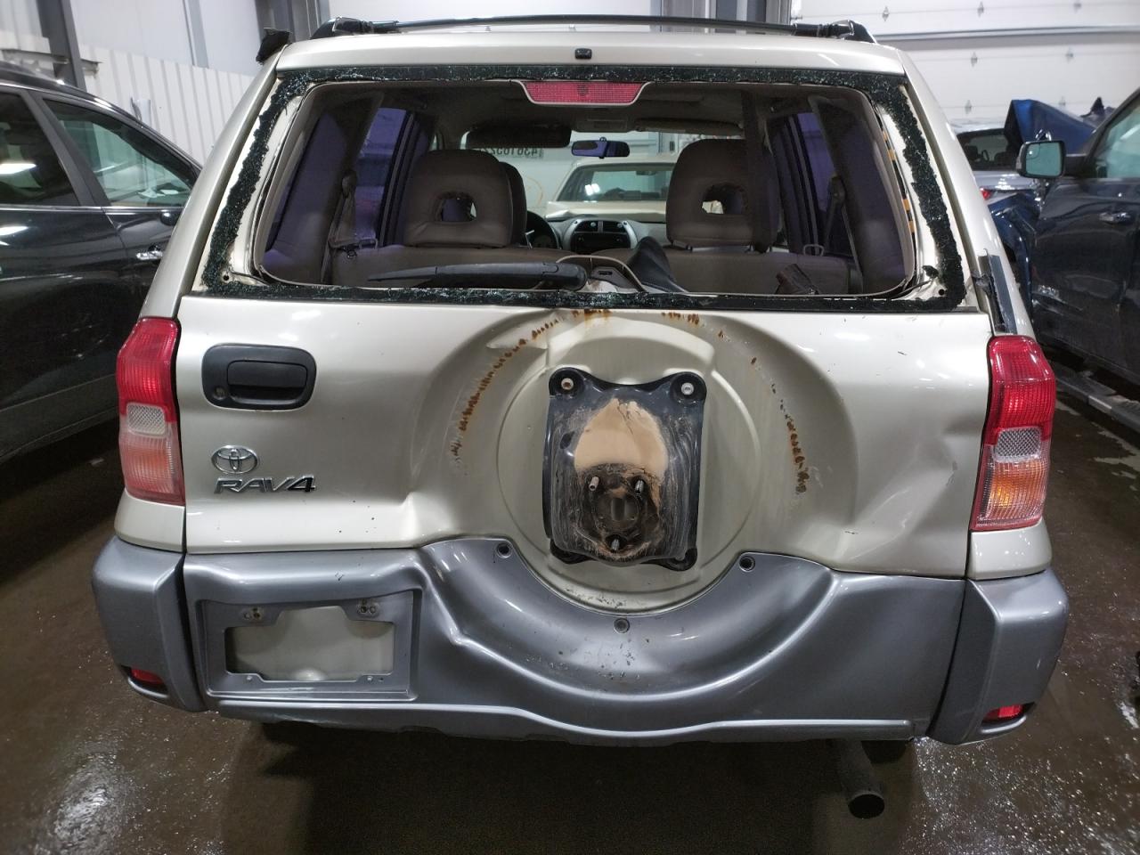 Photo 9 from auction – 2003 TOYOTA RAV4 with VIN JTEGH20V430101010
