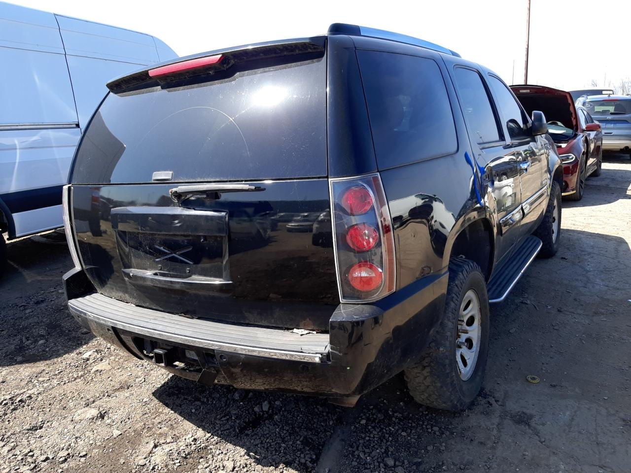 Photo 4 from auction – 2007 GMC YUKON DENA with VIN 1GKFK63867J257598