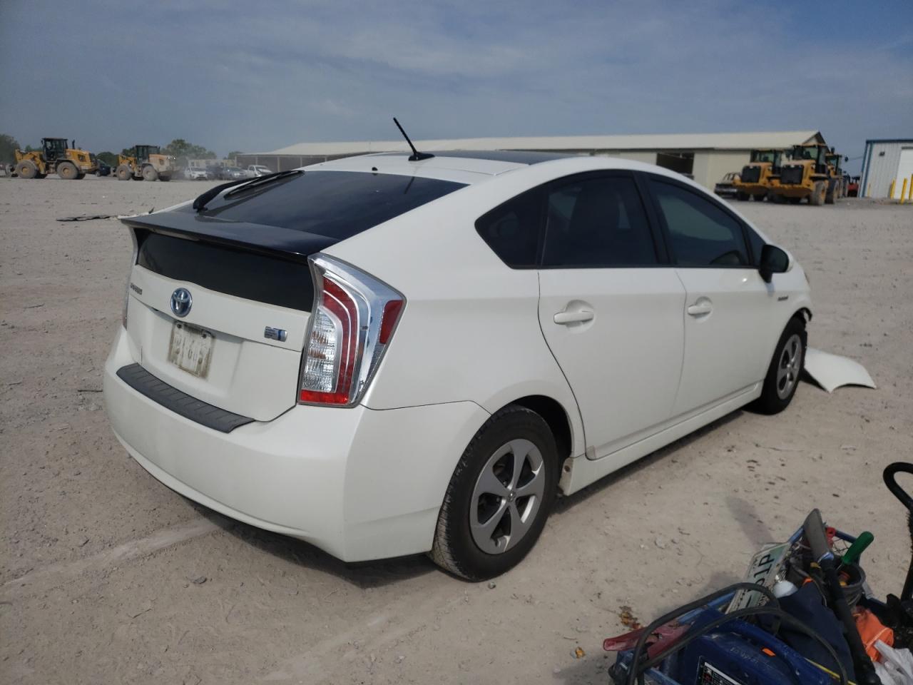 Photo 4 from auction – 2012 TOYOTA PRIUS with VIN JTDKN3DU2C5465590