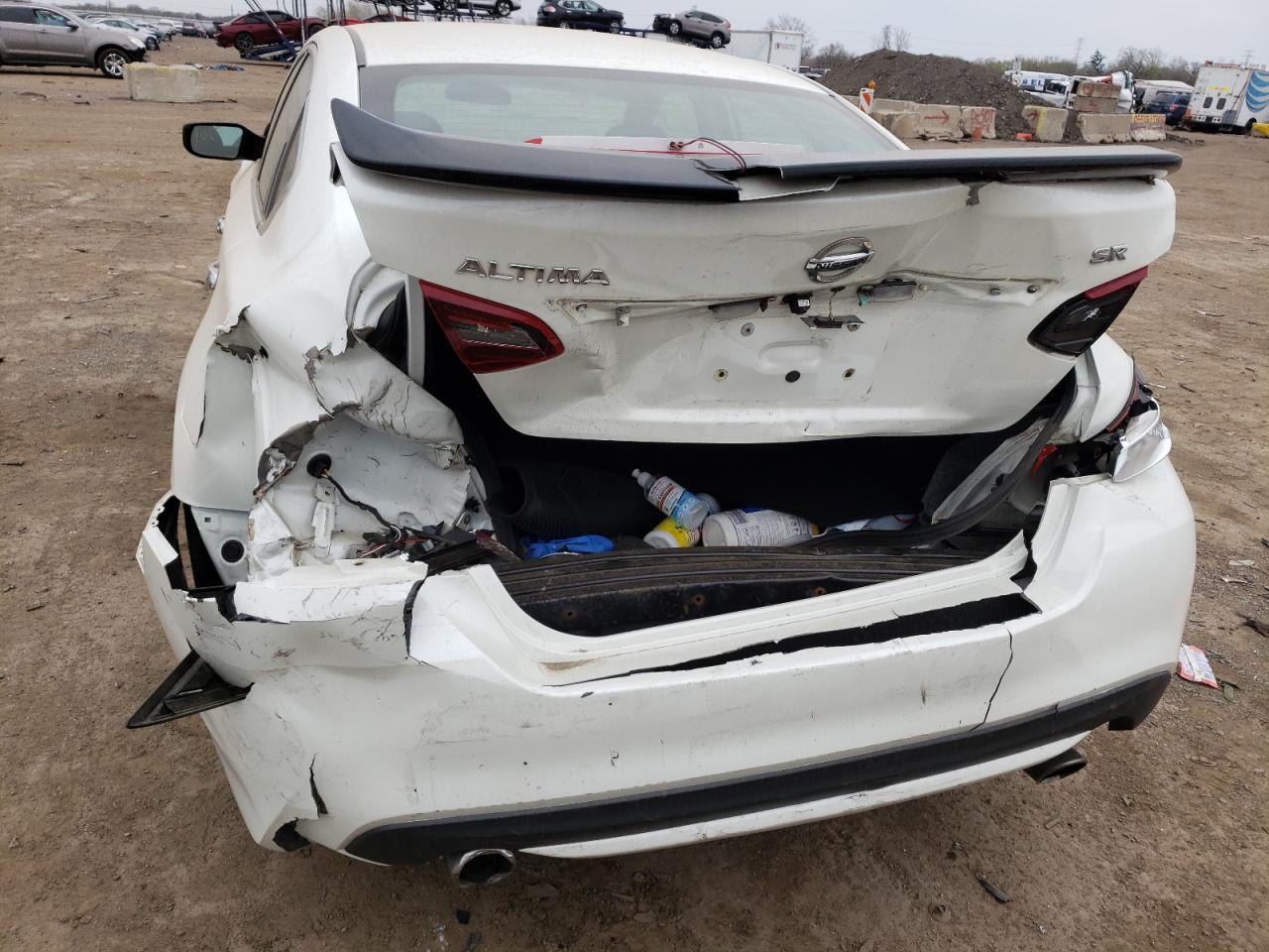 Photo 9 from auction – 2017 NISSAN ALTIMA 2.5 with VIN 1N4AL3AP1HC480039