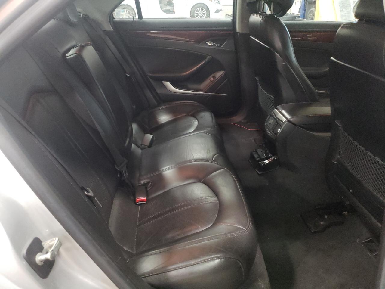 Photo 6 from auction – 2009 CADILLAC CTS with VIN 1G6DG577290123215