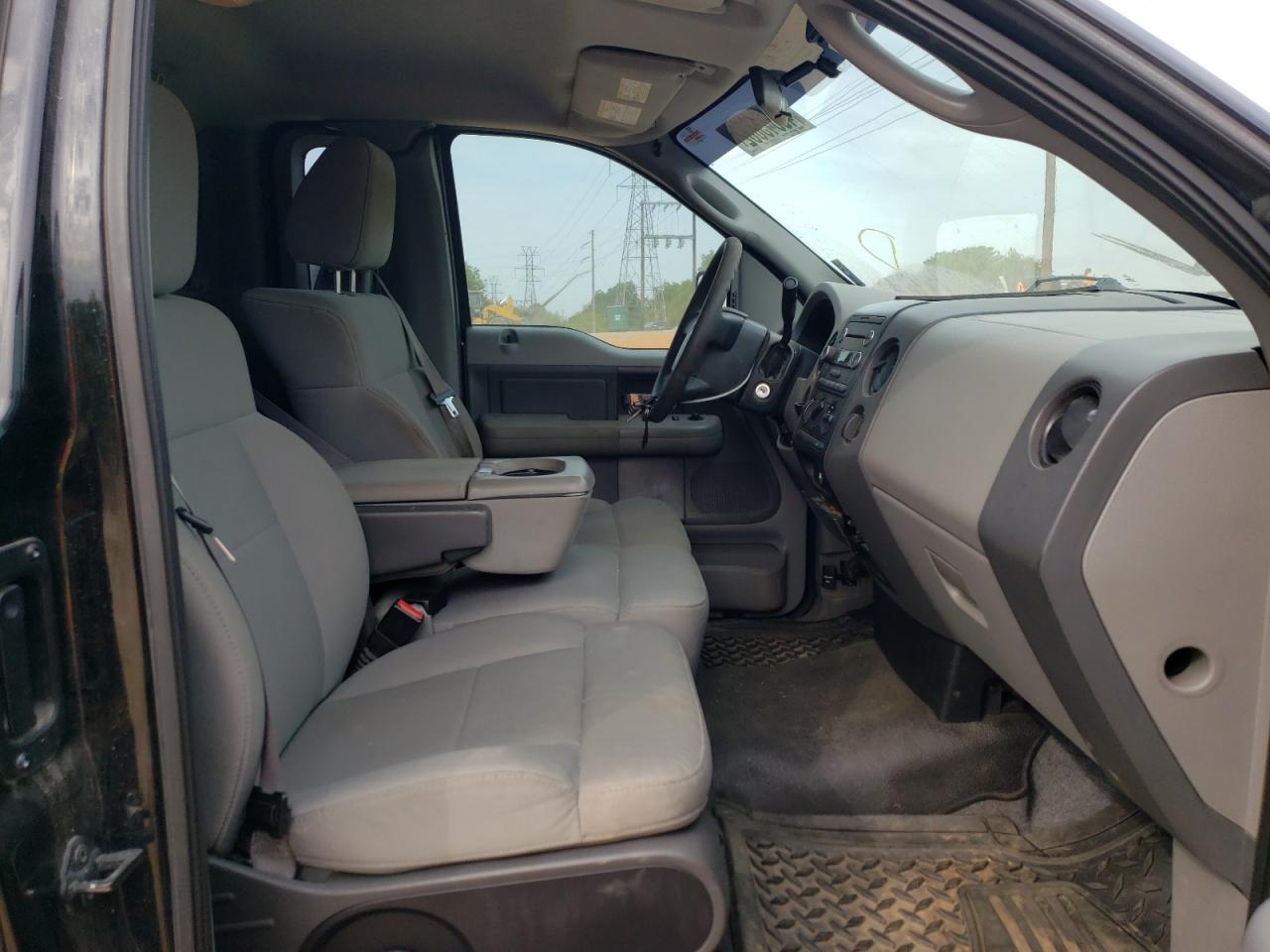 Photo 5 from auction – 2008 FORD F150 with VIN 1FTRF12W48KD80943